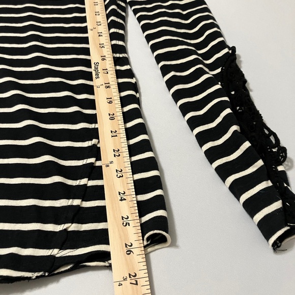 Striped Long Sleeve Top- Lace Details NWT - Picture 9 of 10